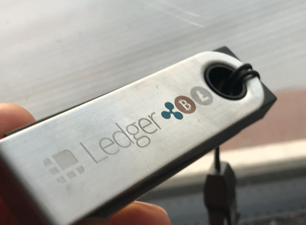 MOPA laser colour marking on stainless steel